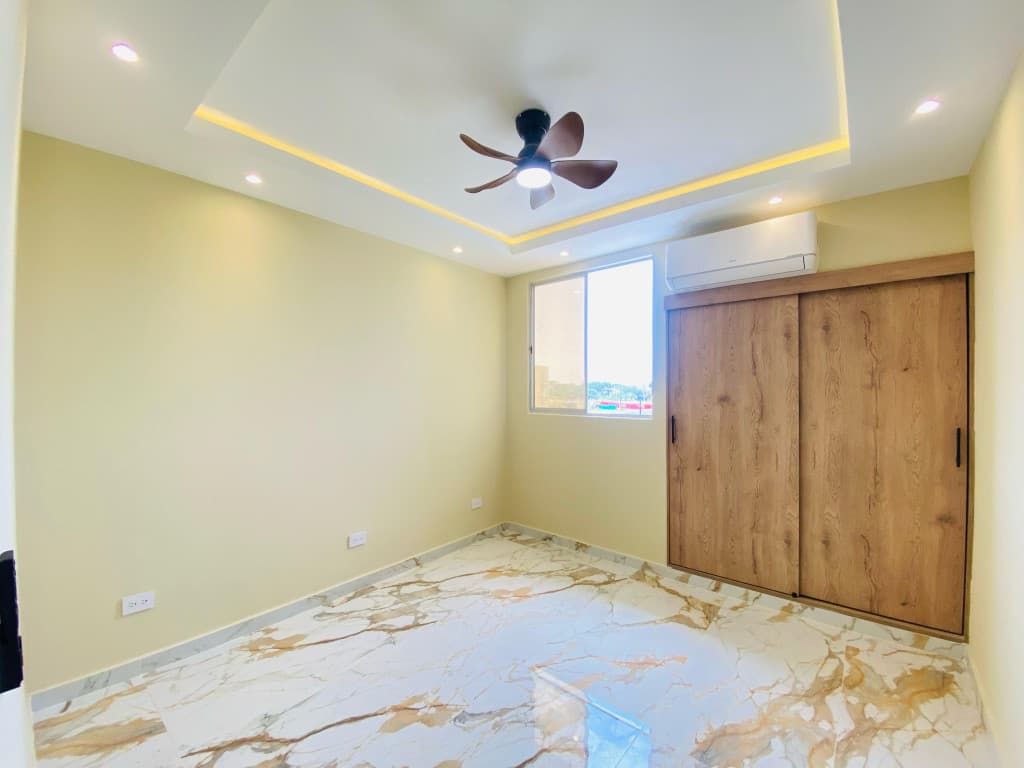 Imagen https://s3-us-west-2.amazonaws.com/pictures.domus.la/inmobiliaria_59/92864_4_1755702537.jpg