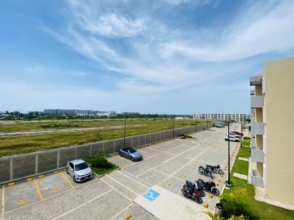 Imagen https://s3-us-west-2.amazonaws.com/pictures.domus.la/inmobiliaria_59/92864_6_1755702525.jpg