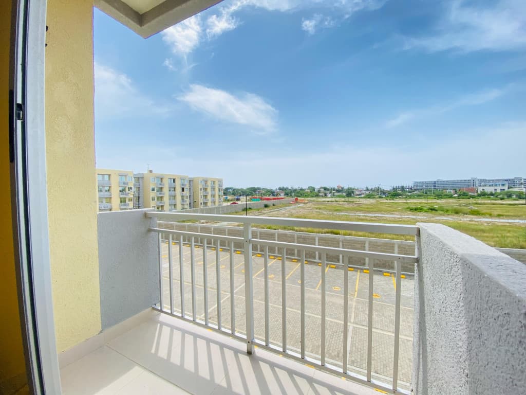 Imagen https://s3-us-west-2.amazonaws.com/pictures.domus.la/inmobiliaria_59/92864_7_1755702541.jpg