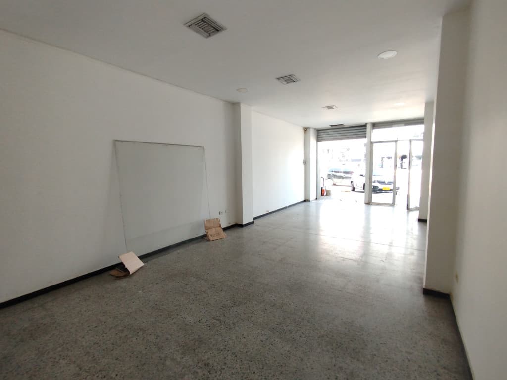 Imagen https://s3-us-west-2.amazonaws.com/pictures.domus.la/inmobiliaria_59/92866_9_1755895164.jpg