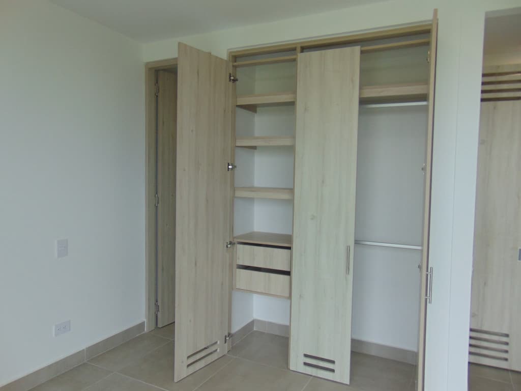 Imagen https://s3-us-west-2.amazonaws.com/pictures.domus.la/inmobiliaria_59/92886_9_1755804376.jpg