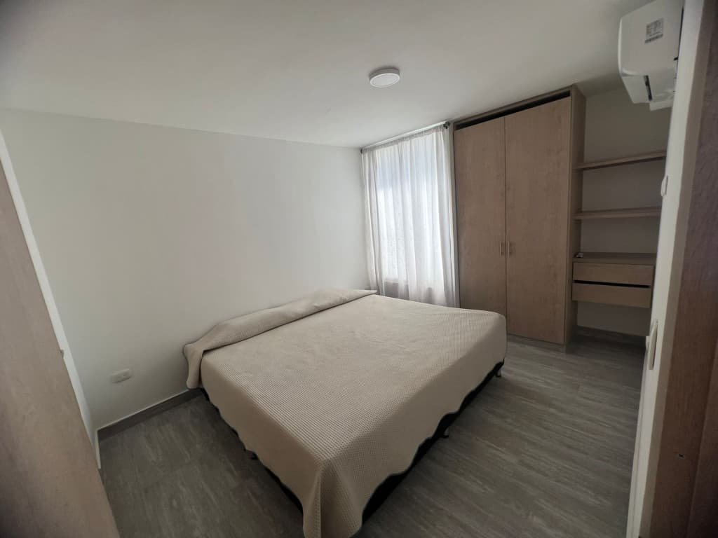 Imagen https://s3-us-west-2.amazonaws.com/pictures.domus.la/inmobiliaria_59/92902_6_1755995400.jpg