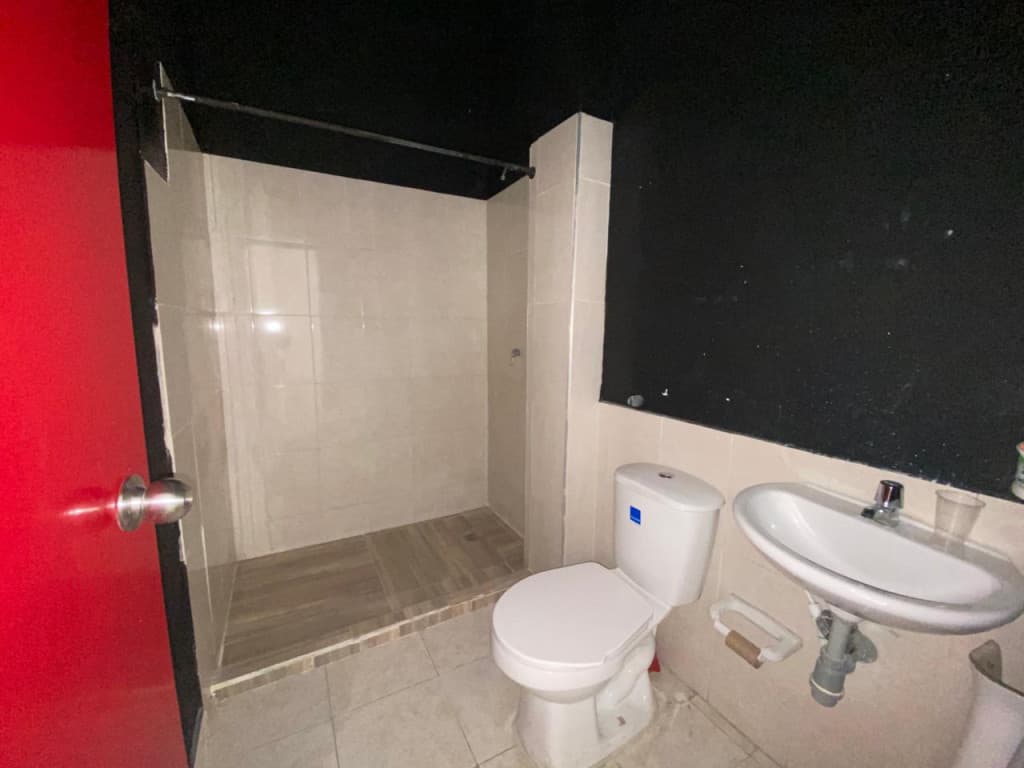 Imagen https://s3-us-west-2.amazonaws.com/pictures.domus.la/inmobiliaria_59/92905_4_1756153817.jpg