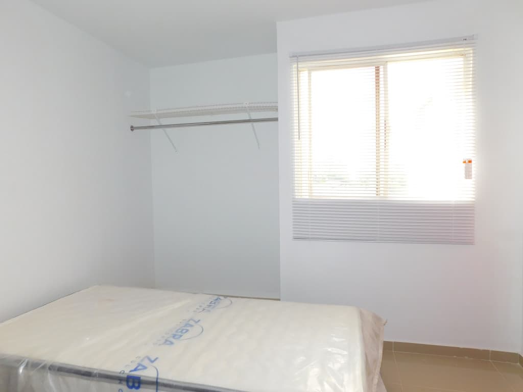 Imagen https://s3-us-west-2.amazonaws.com/pictures.domus.la/inmobiliaria_59/92919_15_1756309409.jpg