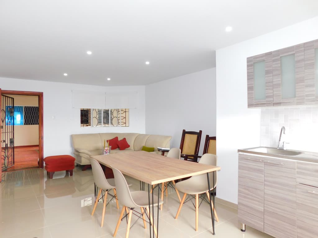 Imagen https://s3-us-west-2.amazonaws.com/pictures.domus.la/inmobiliaria_59/92919_3_1756309413.jpg