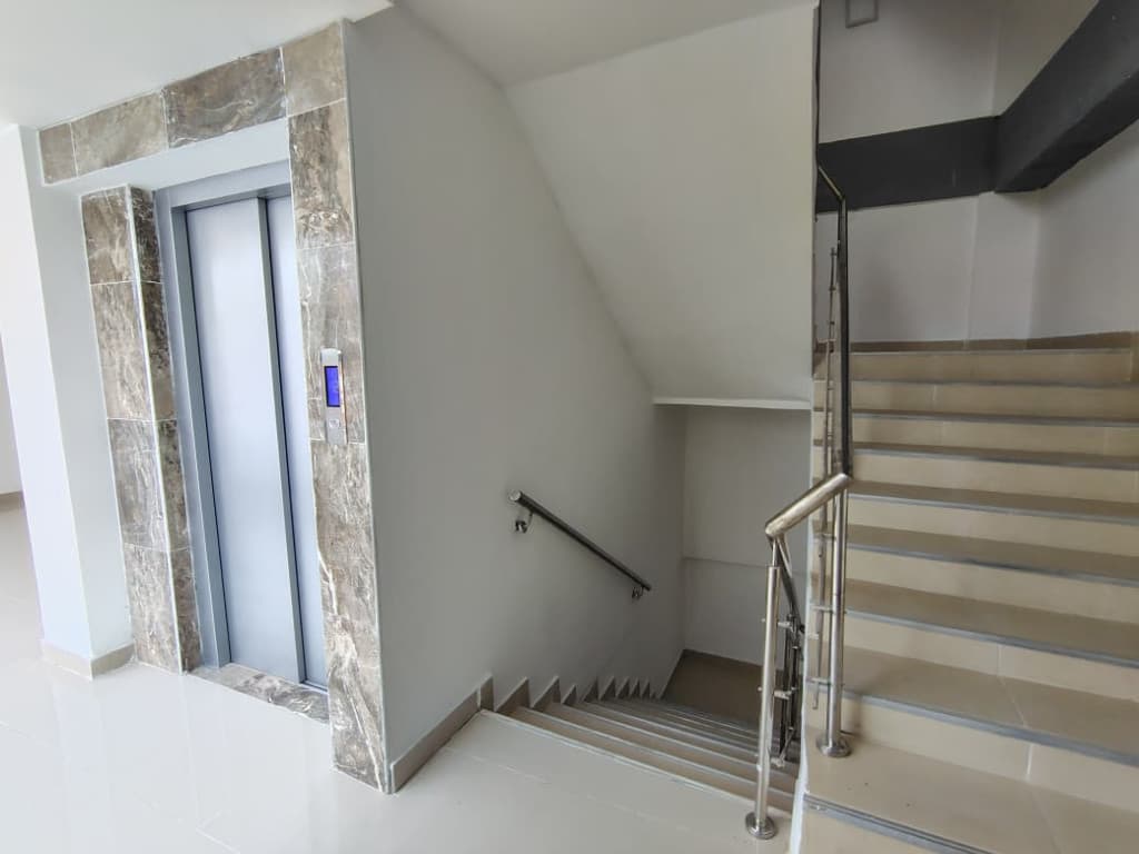 Imagen https://s3-us-west-2.amazonaws.com/pictures.domus.la/inmobiliaria_59/93011_9_1757516096.jpg