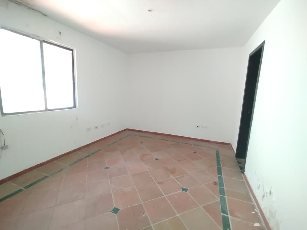 Imagen https://s3-us-west-2.amazonaws.com/pictures.domus.la/inmobiliaria_59/93015_2_1757618864.jpg