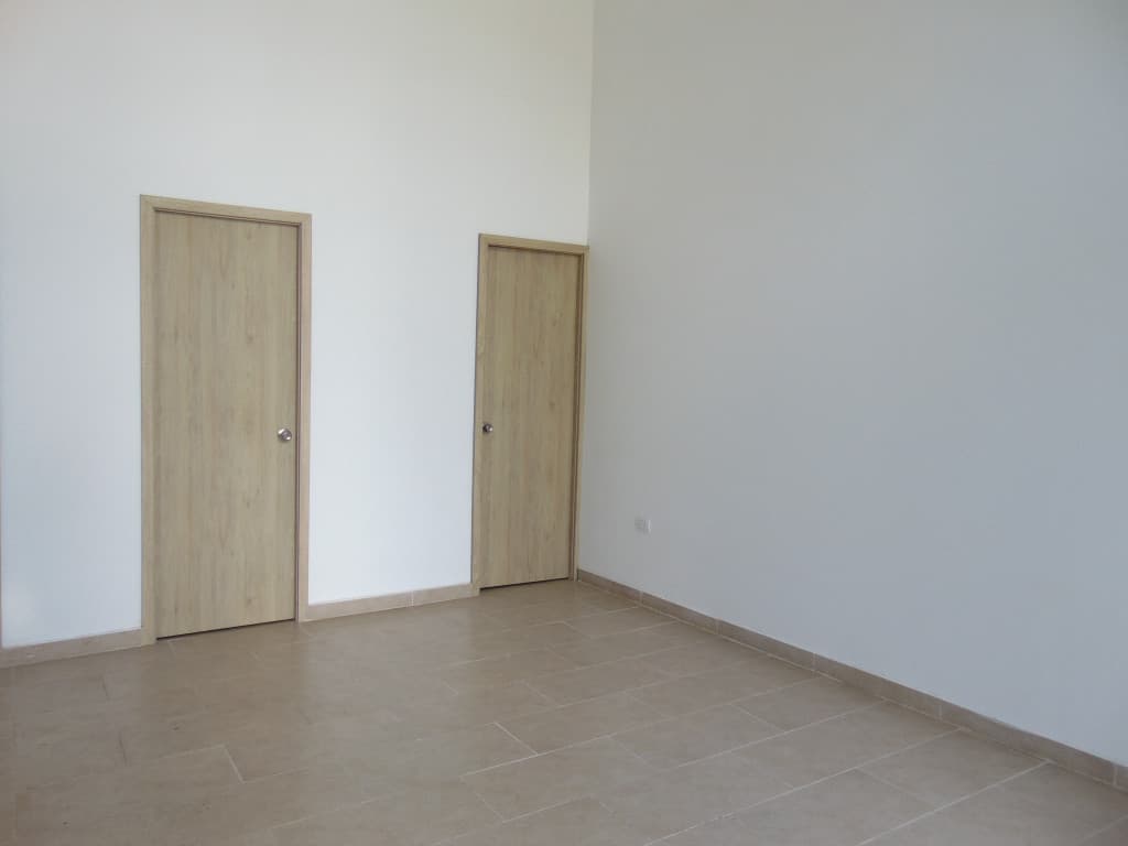 Imagen https://s3-us-west-2.amazonaws.com/pictures.domus.la/inmobiliaria_59/93030_5_1757692259.jpg