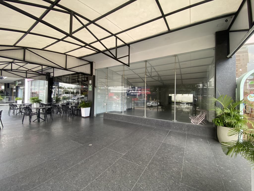 Imagen https://s3-us-west-2.amazonaws.com/pictures.domus.la/inmobiliaria_59/93031_14_1758229601.jpg