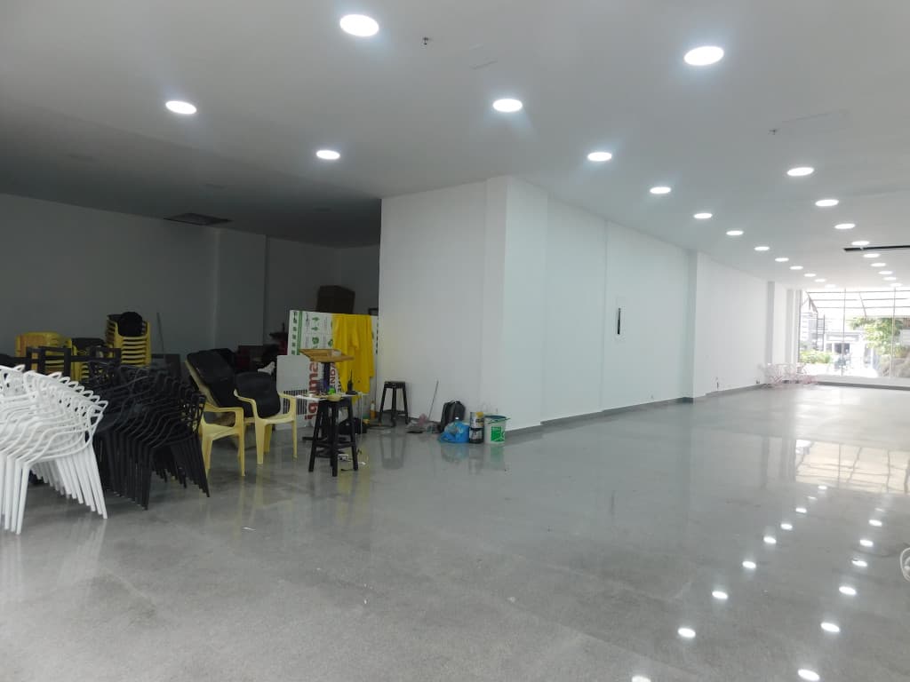 Imagen https://s3-us-west-2.amazonaws.com/pictures.domus.la/inmobiliaria_59/93031_2_1758229608.jpg