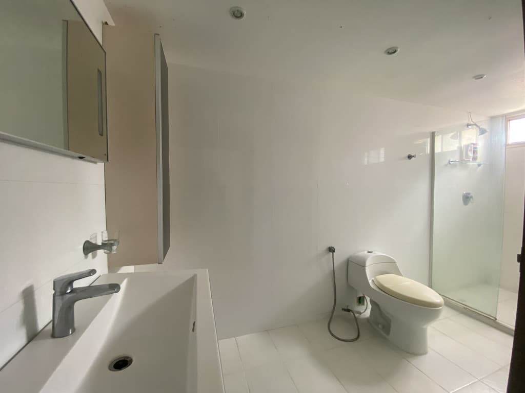 Imagen https://s3-us-west-2.amazonaws.com/pictures.domus.la/inmobiliaria_59/93057_23_1758292684.jpg