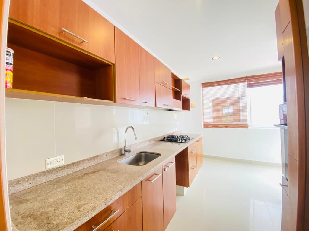 Imagen https://s3-us-west-2.amazonaws.com/pictures.domus.la/inmobiliaria_59/93066_11_1758226267.jpg