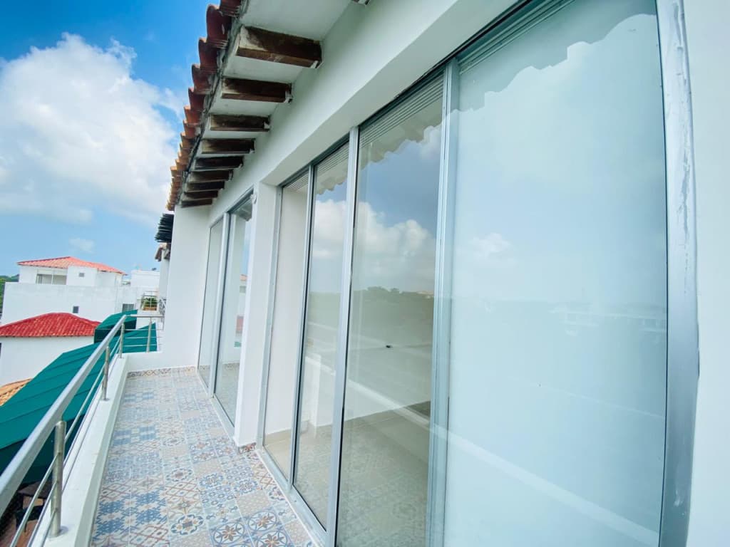 Imagen https://s3-us-west-2.amazonaws.com/pictures.domus.la/inmobiliaria_59/93066_4_1758226268.jpg