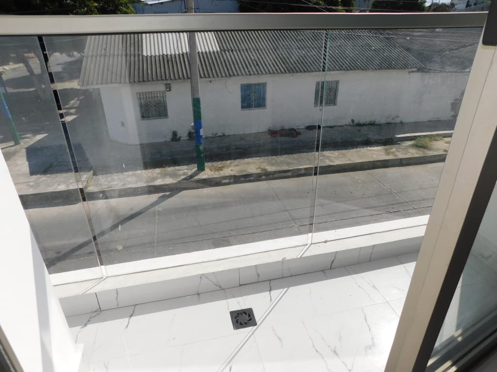 Imagen https://s3-us-west-2.amazonaws.com/pictures.domus.la/inmobiliaria_59/93781_6_1769614993.jpg