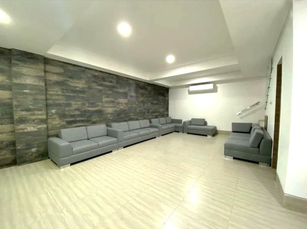 Imagen https://s3-us-west-2.amazonaws.com/pictures.domus.la/inmobiliaria_59/93787_4_1769087373.jpg