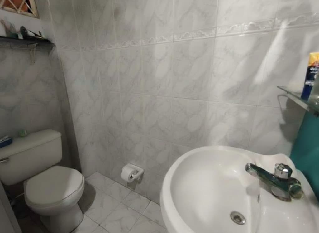 Imagen https://s3-us-west-2.amazonaws.com/pictures.domus.la/inmobiliaria_59/93795_11_1769120246.jpg