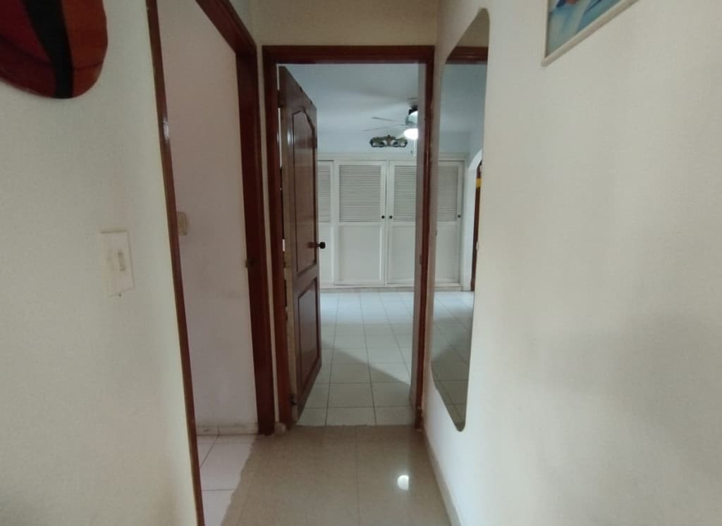 Imagen https://s3-us-west-2.amazonaws.com/pictures.domus.la/inmobiliaria_59/93795_7_1769120245.jpg