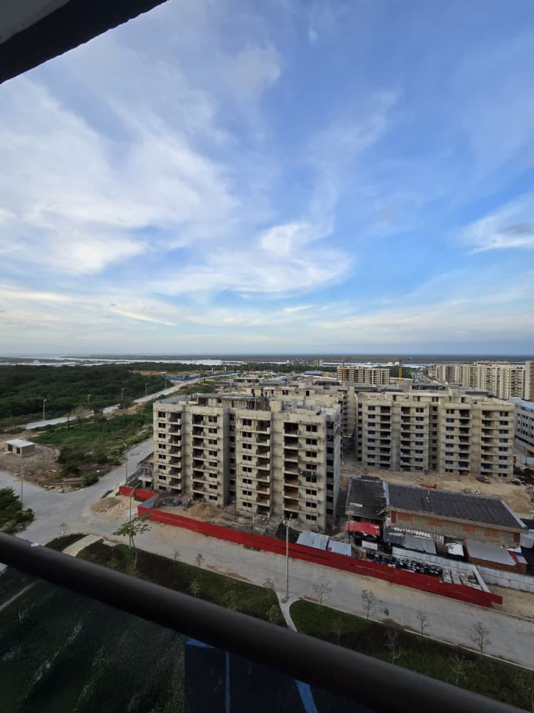 Imagen https://s3-us-west-2.amazonaws.com/pictures.domus.la/inmobiliaria_59/93799_17_1769203397.jpg