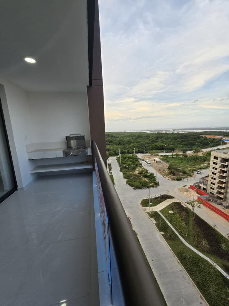 Imagen https://s3-us-west-2.amazonaws.com/pictures.domus.la/inmobiliaria_59/93799_21_1769203398.jpg