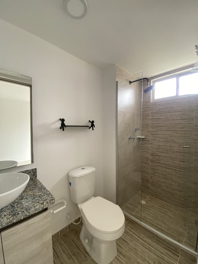 Imagen https://s3-us-west-2.amazonaws.com/pictures.domus.la/inmobiliaria_59/93800_19_1770908240.jpg