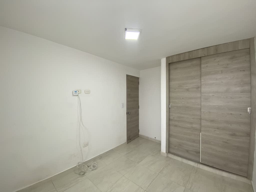 Imagen https://s3-us-west-2.amazonaws.com/pictures.domus.la/inmobiliaria_59/93800_21_1770908242.jpg