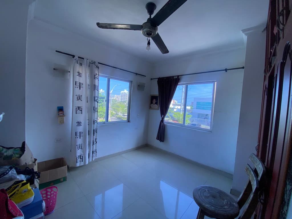 Imagen https://s3-us-west-2.amazonaws.com/pictures.domus.la/inmobiliaria_59/93807_10_1769435134.jpg