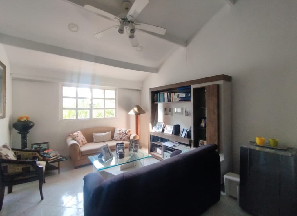 Imagen https://s3-us-west-2.amazonaws.com/pictures.domus.la/inmobiliaria_59/93823_18_1769520007.jpg