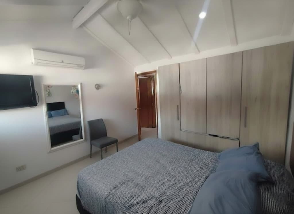Imagen https://s3-us-west-2.amazonaws.com/pictures.domus.la/inmobiliaria_59/93823_25_1769520009.jpg