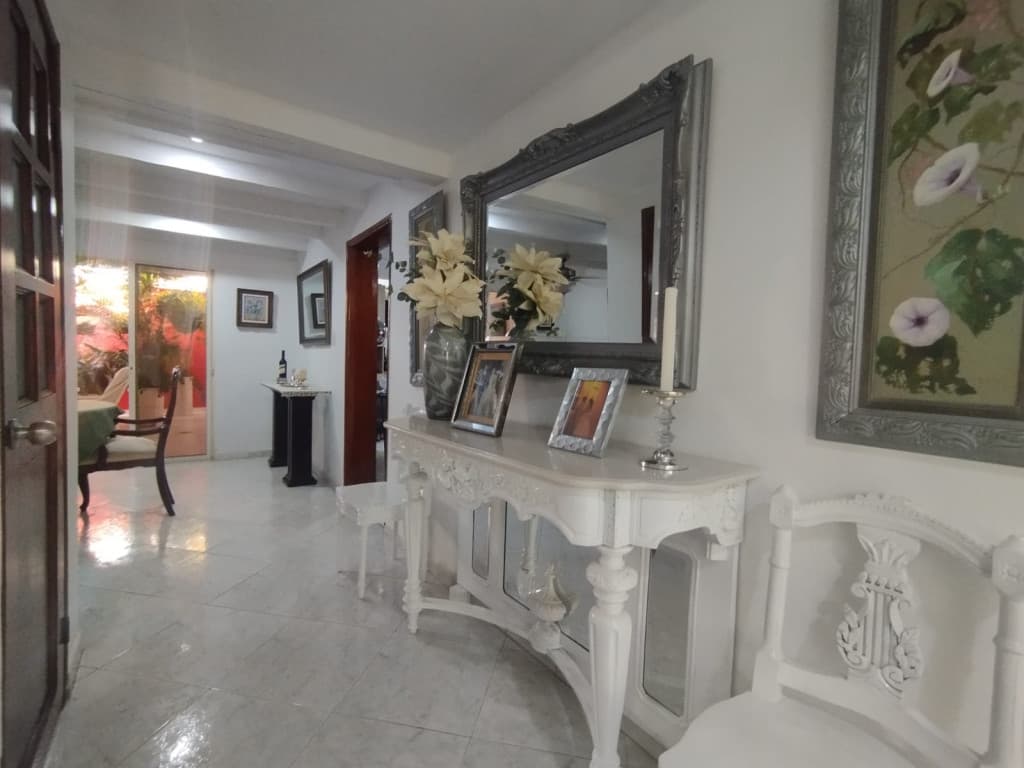 Imagen https://s3-us-west-2.amazonaws.com/pictures.domus.la/inmobiliaria_59/93823_6_1769520004.jpg