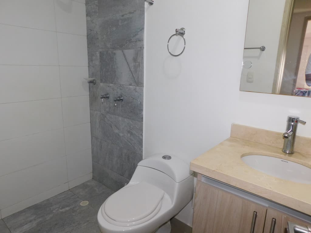 Imagen https://s3-us-west-2.amazonaws.com/pictures.domus.la/inmobiliaria_59/93826_18_1769616997.jpg