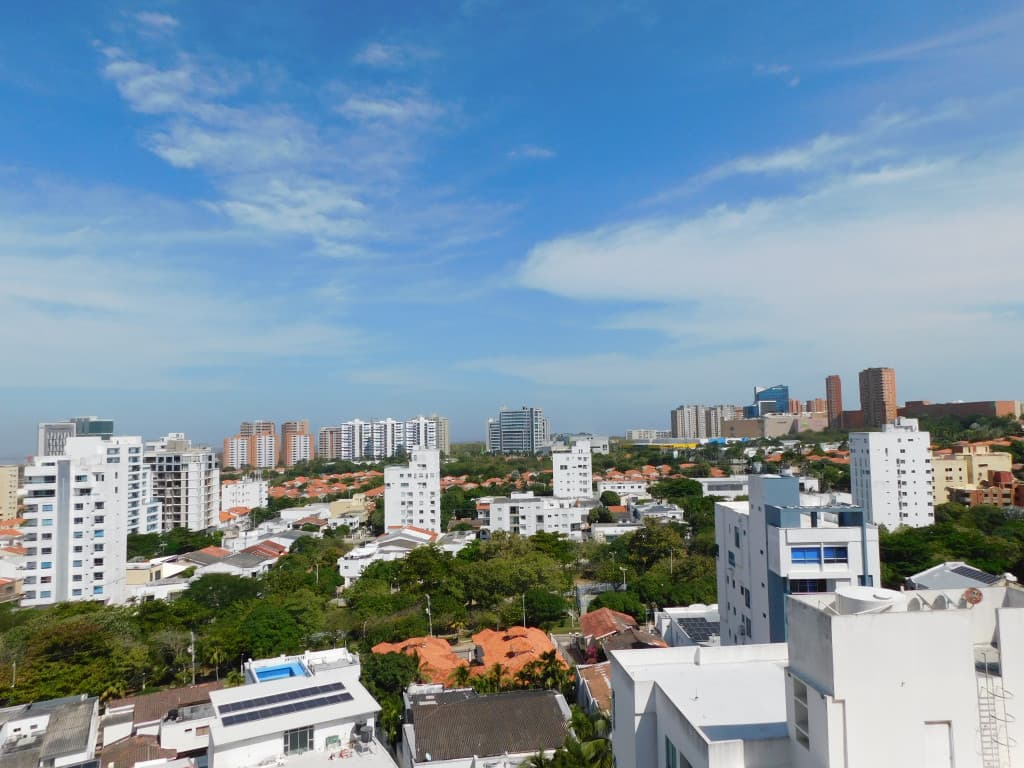 Imagen https://s3-us-west-2.amazonaws.com/pictures.domus.la/inmobiliaria_59/93826_23_1769617007.jpg