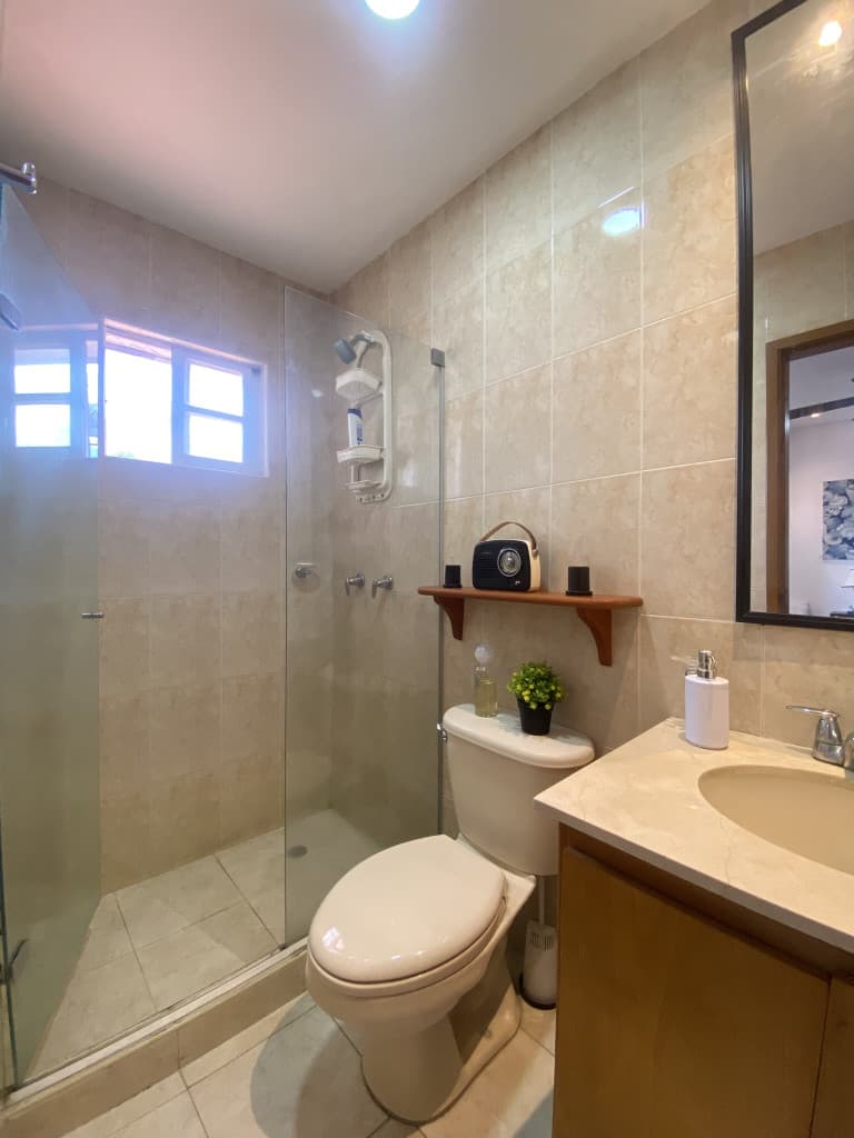 Imagen https://s3-us-west-2.amazonaws.com/pictures.domus.la/inmobiliaria_59/93827_29_1769635102.jpg