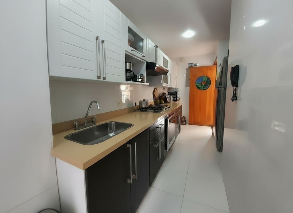 Imagen https://s3-us-west-2.amazonaws.com/pictures.domus.la/inmobiliaria_59/93828_19_1769570541.jpg