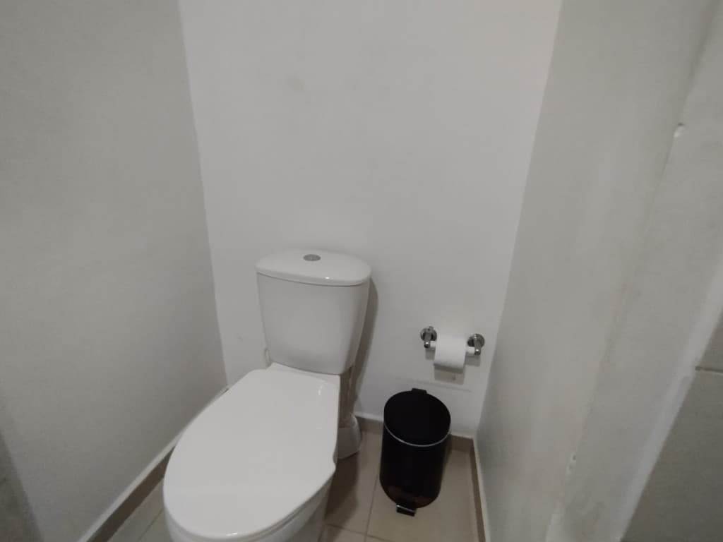 Imagen https://s3-us-west-2.amazonaws.com/pictures.domus.la/inmobiliaria_59/93830_11_1769629217.jpg