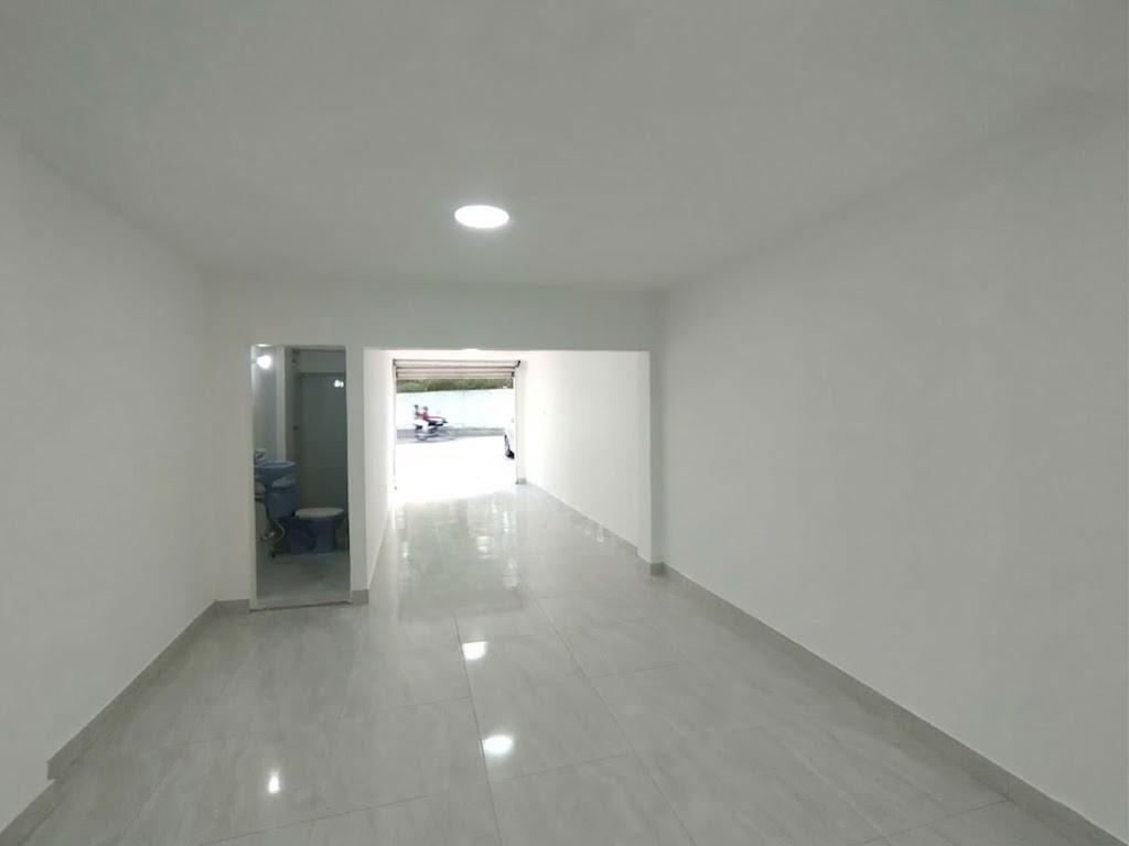 Local en La floresta