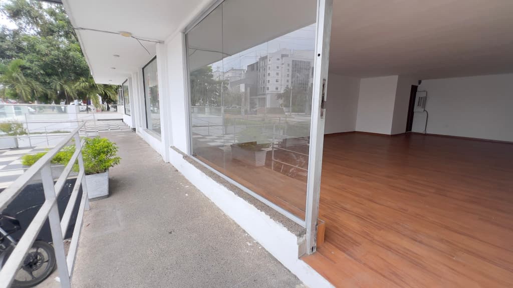 Imagen https://s3-us-west-2.amazonaws.com/pictures.domus.la/inmobiliaria_59/94839_6_1784726164.jpg