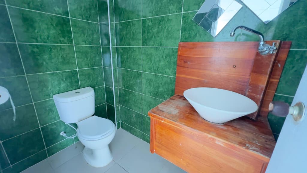 Imagen https://s3-us-west-2.amazonaws.com/pictures.domus.la/inmobiliaria_59/94840_6_1784727676.jpg