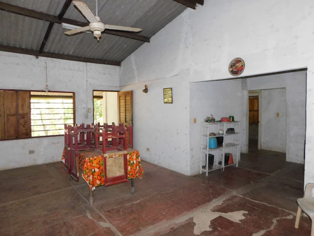 Imagen https://s3-us-west-2.amazonaws.com/pictures.domus.la/inmobiliaria_59/94845_26_1784664890.jpg
