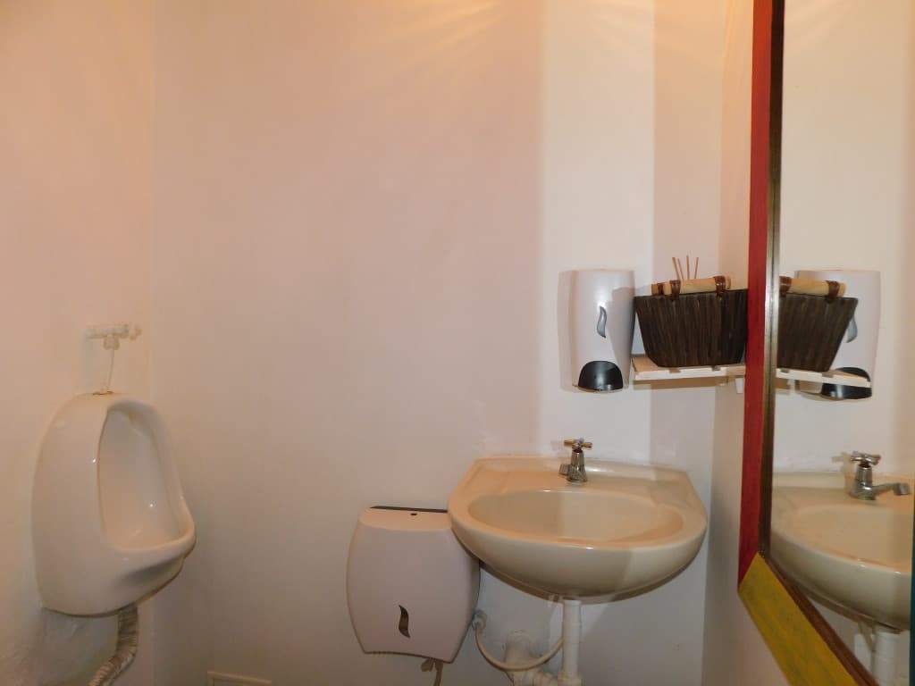 Imagen https://s3-us-west-2.amazonaws.com/pictures.domus.la/inmobiliaria_59/94849_13_1784668039.jpg