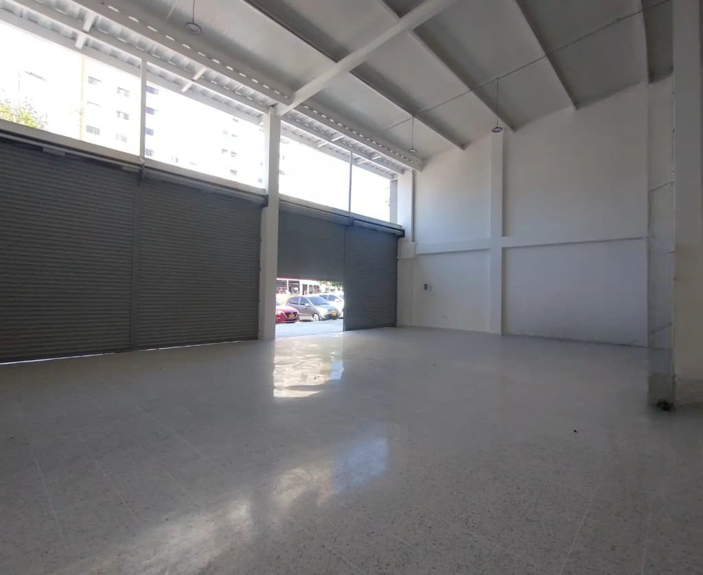 Imagen https://s3-us-west-2.amazonaws.com/pictures.domus.la/inmobiliaria_59/94854_3_1784738755.jpg
