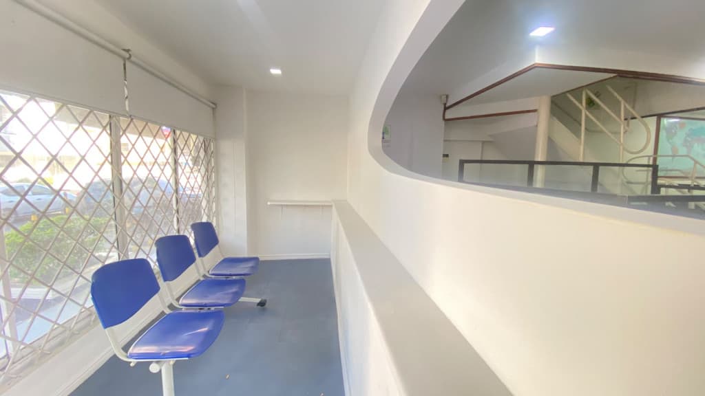 Imagen https://s3-us-west-2.amazonaws.com/pictures.domus.la/inmobiliaria_59/94869_4_1784836305.jpg