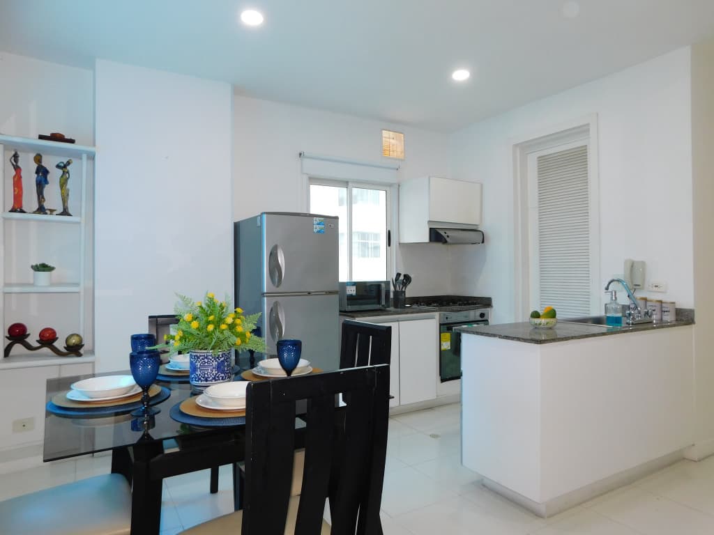 Imagen https://s3-us-west-2.amazonaws.com/pictures.domus.la/inmobiliaria_59/94960_1_1785793962_6.jpg
