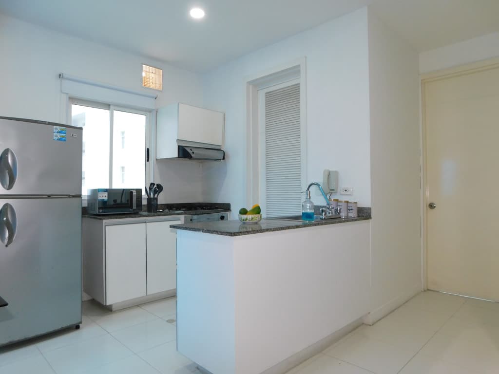 Imagen https://s3-us-west-2.amazonaws.com/pictures.domus.la/inmobiliaria_59/94960_1_1785793986_15.jpg