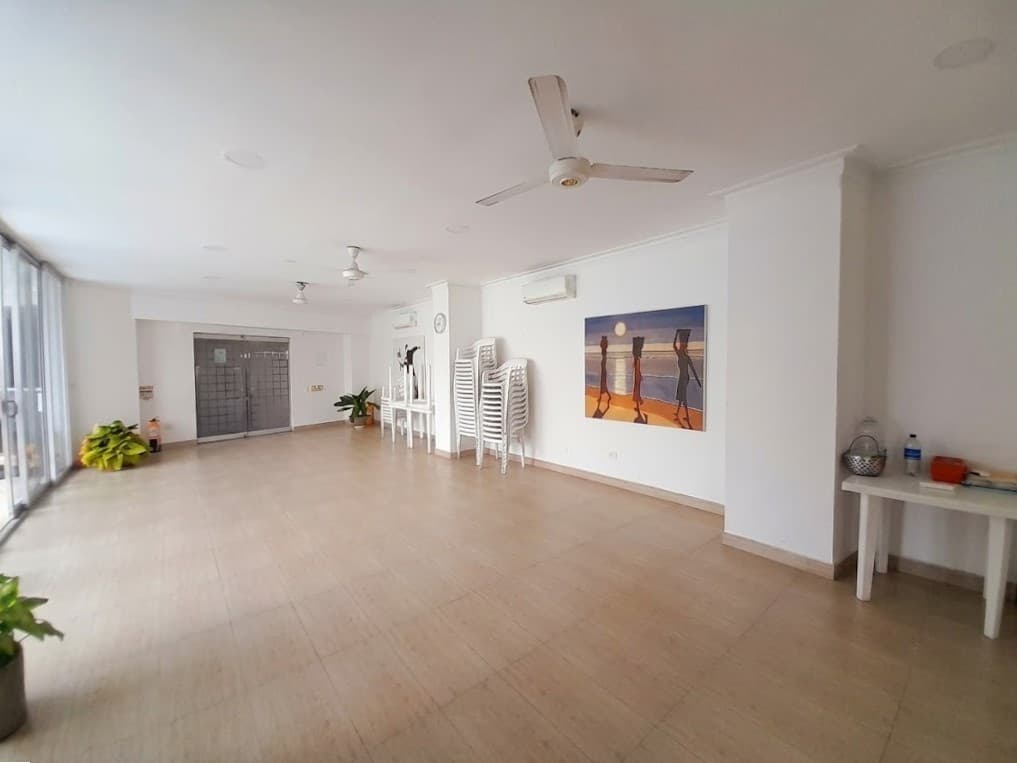 Imagen https://s3-us-west-2.amazonaws.com/pictures.domus.la/inmobiliaria_59/94971_5_1785896959.jpg