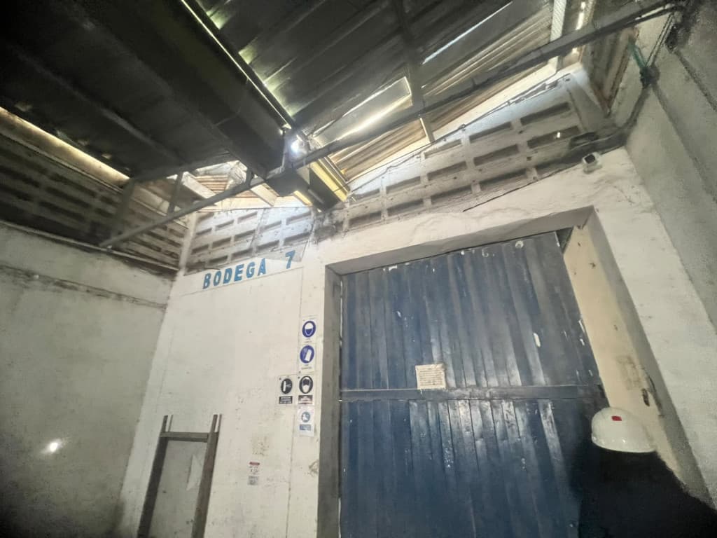 Imagen https://s3-us-west-2.amazonaws.com/pictures.domus.la/inmobiliaria_59/95280_1_1790105532.jpg
