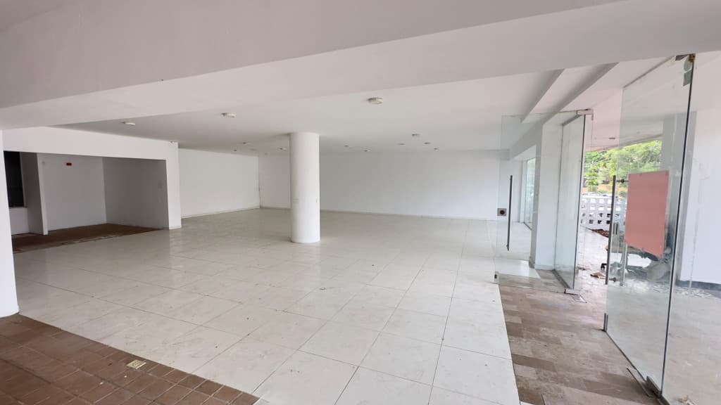 Imagen https://s3-us-west-2.amazonaws.com/pictures.domus.la/inmobiliaria_59/95285_2_1790364974.jpg