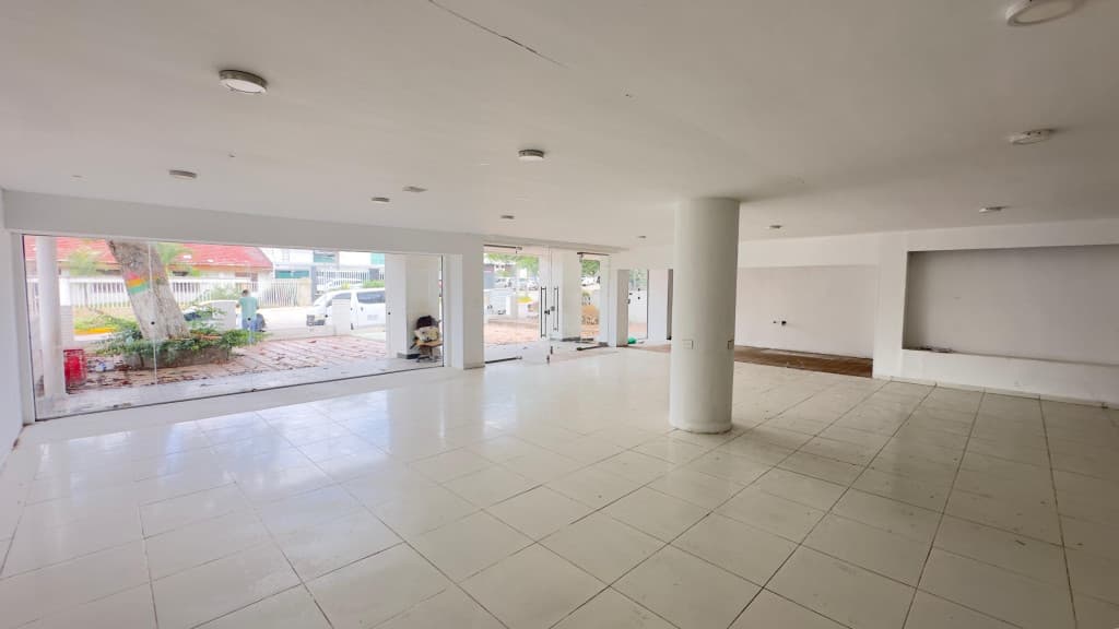 Imagen https://s3-us-west-2.amazonaws.com/pictures.domus.la/inmobiliaria_59/95285_4_1790364974.jpg