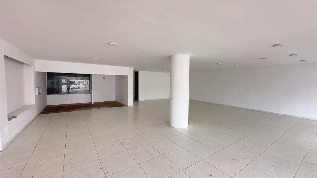 Imagen https://s3-us-west-2.amazonaws.com/pictures.domus.la/inmobiliaria_59/95285_6_1790364974.jpg
