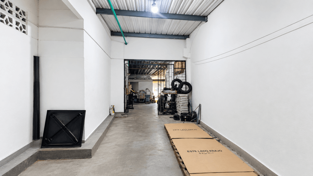 Imagen https://s3-us-west-2.amazonaws.com/pictures.domus.la/inmobiliaria_59/95287_3_1790107740.png