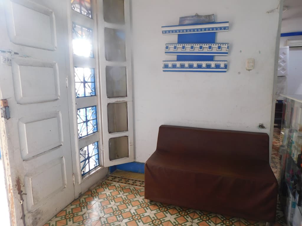 Imagen https://s3-us-west-2.amazonaws.com/pictures.domus.la/inmobiliaria_59/95288_10_1790175355.jpg